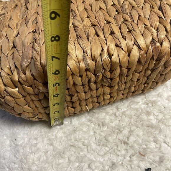 Straw Studio Tan Woven straw large Tote Bag with synthetic brown straps. - Picture 11 of 16